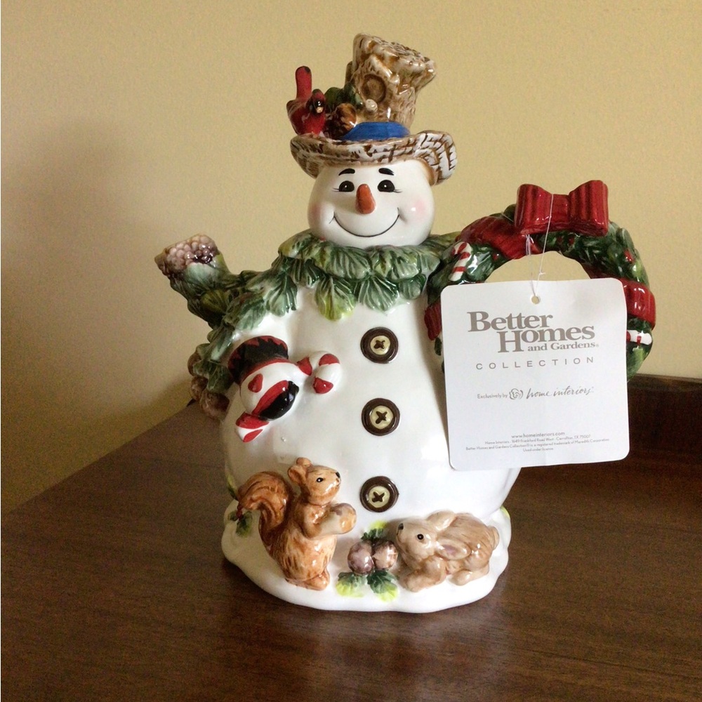 Snowman Tea Pot with Red Wreath Handle